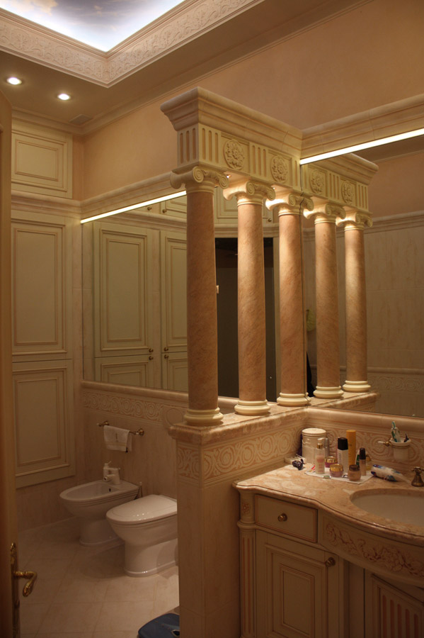 Interior. Neo-Baroque